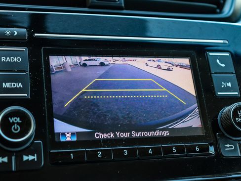 Used 2019 Honda CR-V LX image 28