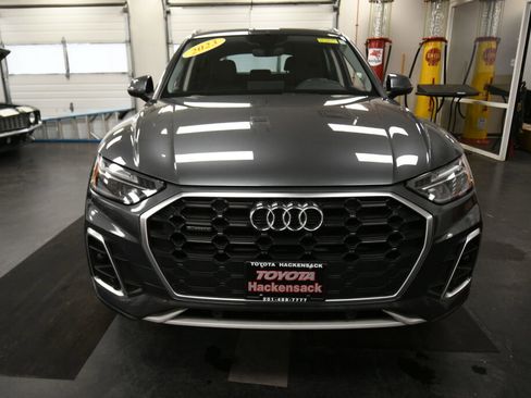 Used 2023 Audi Q5 2.0T Premium w/ Convenience Package AWD/4WD image 3
