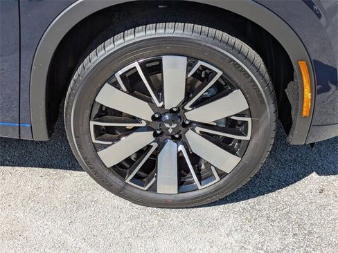 New 2025 Mitsubishi Outlander SEL image 11