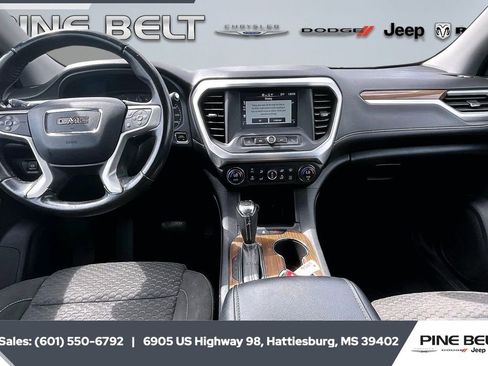 Used 2019 GMC Acadia SLE image 13