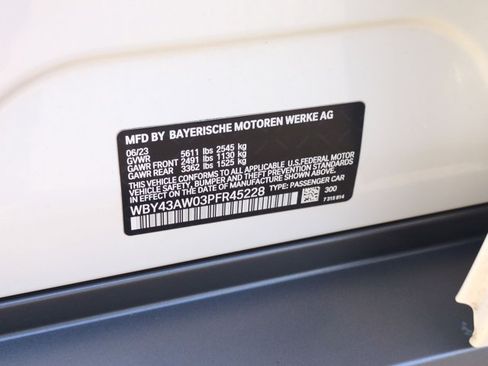 Used 2023 BMW i4 eDrive35 w/ Premium Package RWD image 26