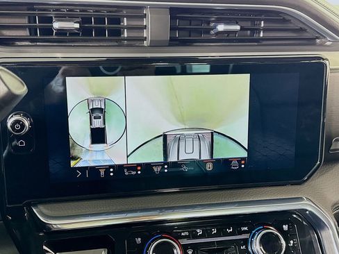 Used 2024 GMC Sierra 2500 Denali w/ Denali Reserve Package image 50