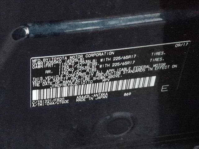Used 2018 Toyota RAV4 LE FWD image 17
