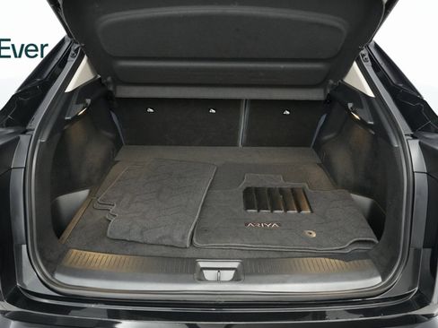 Used 2024 Nissan Ariya Platinum + image 23