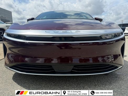 Used 2024 Lucid Air Touring AWD/4WD image 25