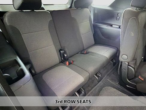 Used 2023 Chevrolet Traverse LT w/ LPO, Floor Liner Package AWD/4WD image 7