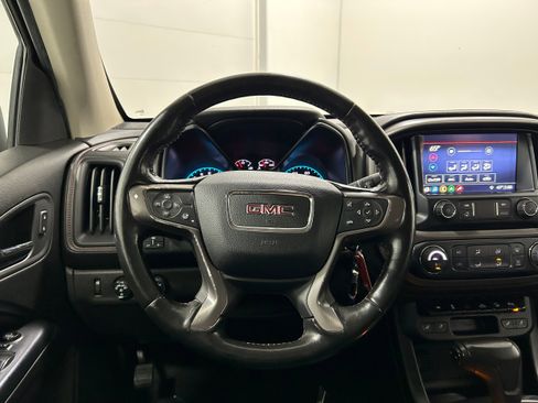 Used 2019 GMC Canyon All Terrain w/ Trailering Package AWD/4WD image 12