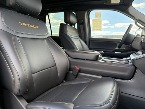 New 2025 Ford Expedition Tremor image 28