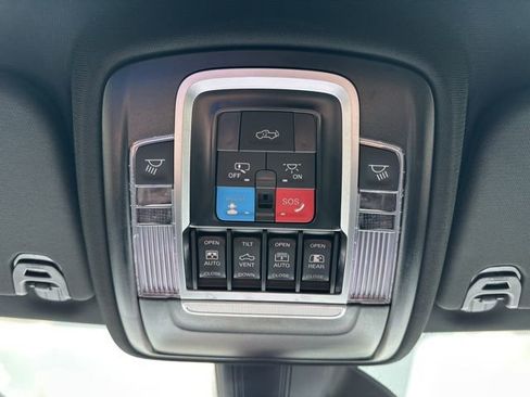 Certified 2025 RAM 1500 Big Horn image 26