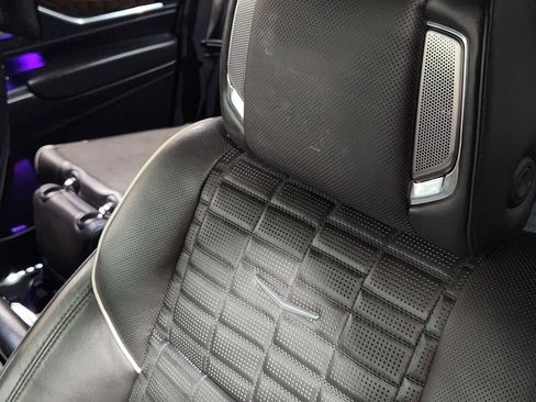 Used 2022 Cadillac Escalade ESV Sport Platinum w/ LPO, ONYX Package image 34