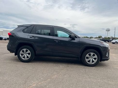 Used 2024 Toyota RAV4 LE AWD/4WD image 7