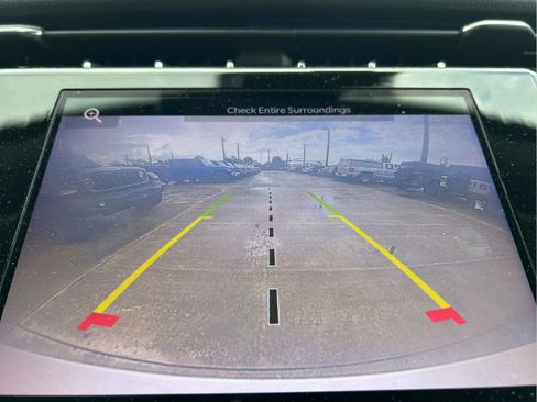 Certified 2023 Jeep Grand Cherokee Laredo image 20