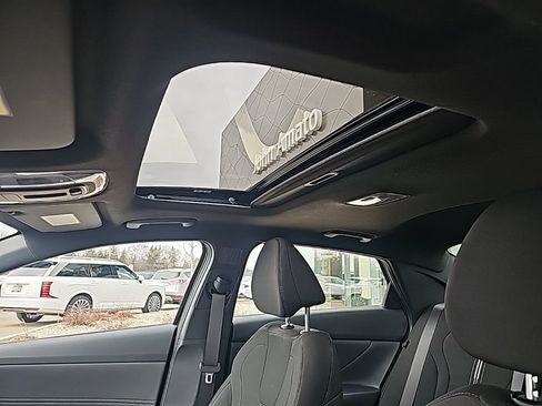 New 2026 Hyundai Elantra SEL Sport Premium FWD image 26