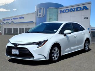 Used 2025 Toyota Corolla LE video 1