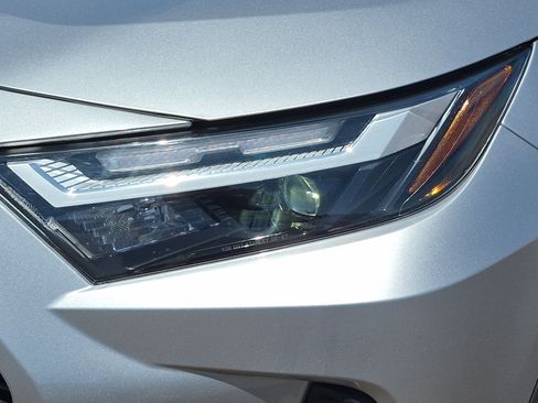 Used 2024 Toyota RAV4 XLE w/ Convenience Package AWD/4WD image 9