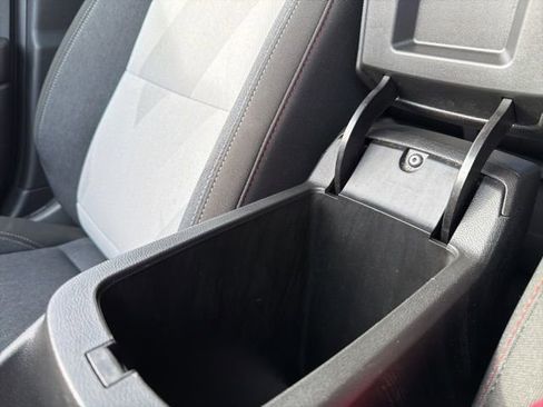 Used 2024 Chevrolet Trax RS image 29