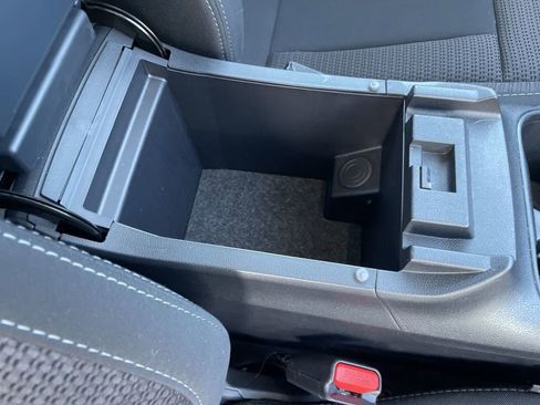 Used 2025 Subaru Outback image 29