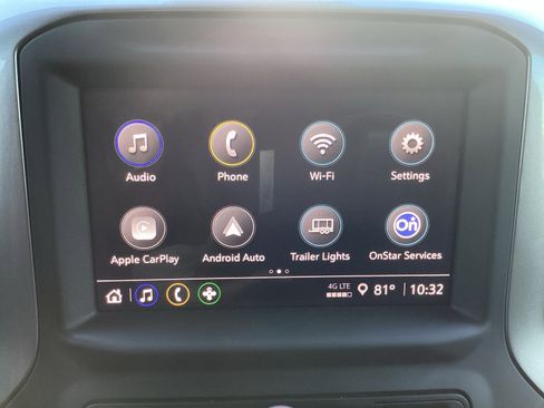 Used 2025 Chevrolet Silverado 1500 Custom image 5