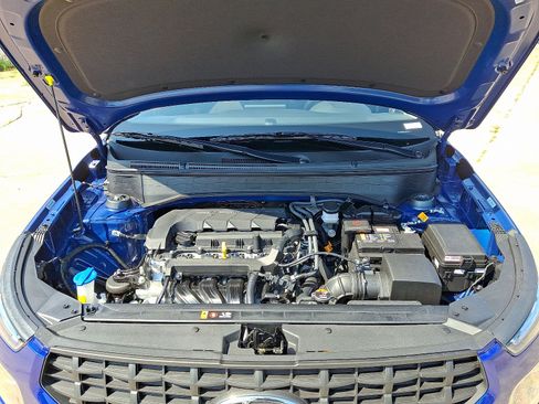 New 2025 Hyundai Venue SE image 19