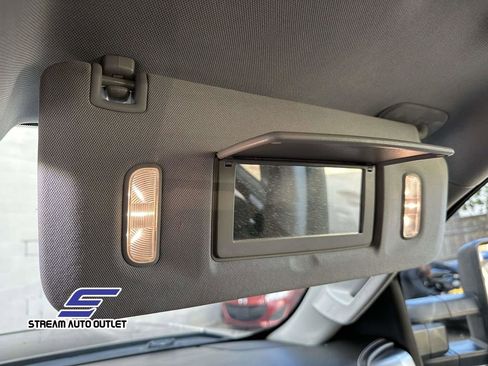 Used 2018 Chevrolet Silverado 2500 LTZ image 35