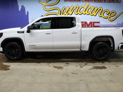 New 2026 GMC Sierra 1500 Elevation AWD/4WD image 7