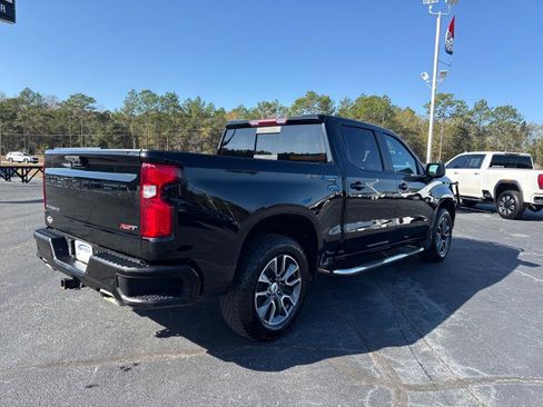 Used 2023 Chevrolet Silverado 1500 RST image 2