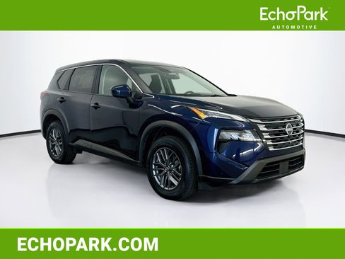 Used 2026 Nissan Rogue SV AWD/4WD image 1