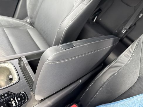 Used 2024 Lexus RX 350 AWD w/ Convenience Package image 39