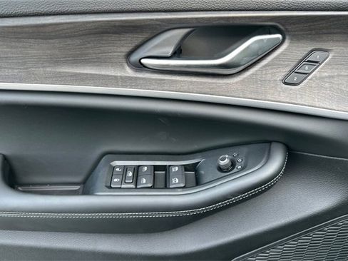 New 2025 Jeep Grand Cherokee L Limited w/ Black Appearance Package image 14