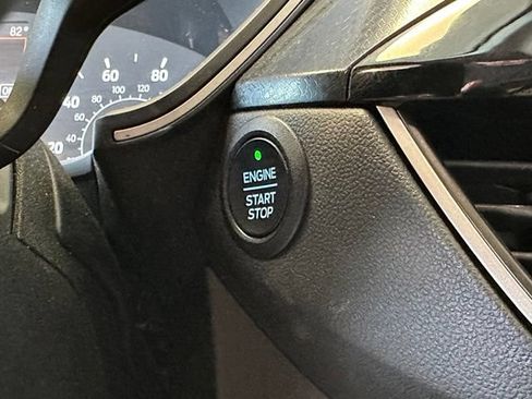 Used 2022 Ford Escape SEL w/ SEL Stealth AWD Package image 12