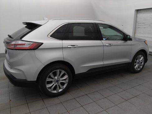 Used 2019 Ford Edge Titanium image 10