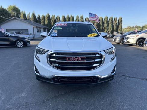 Used 2020 GMC Terrain SLT image 3