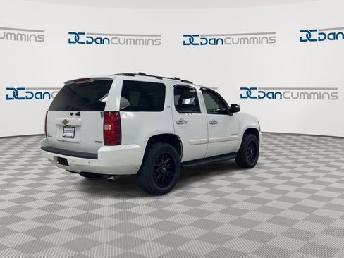 Used 2007 Chevrolet Tahoe LTZ w/ LTZ Preferred Equipment Group AWD/4WD image 8