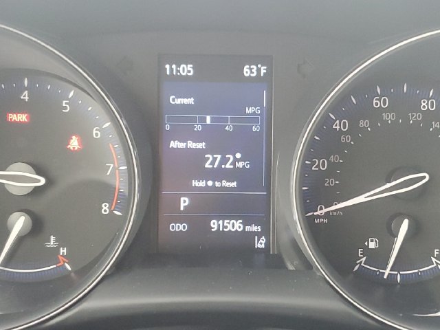 Used 2021 Toyota C-HR LE FWD image 24