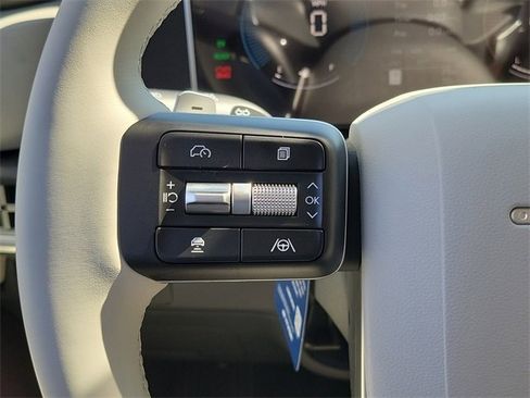 New 2026 Hyundai Santa Fe SE image 5