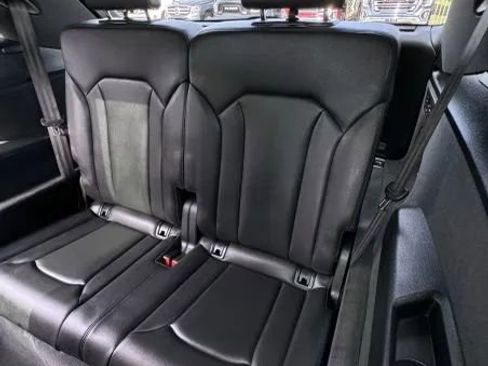 Used 2018 Audi Q7 3.0T Prestige w/ Prestige Package AWD/4WD image 20