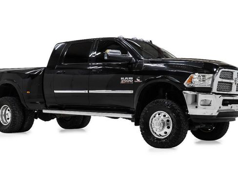 Used 2016 RAM 3500 Laramie AWD/4WD image 1