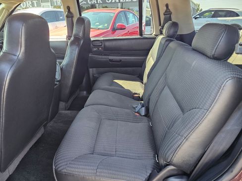 Used 2003 Dodge Durango Sport AWD/4WD image 10