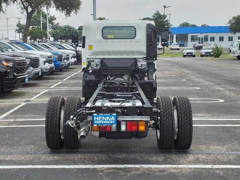 New 2025 Chevrolet Low Cab Forward 5500XG image 5