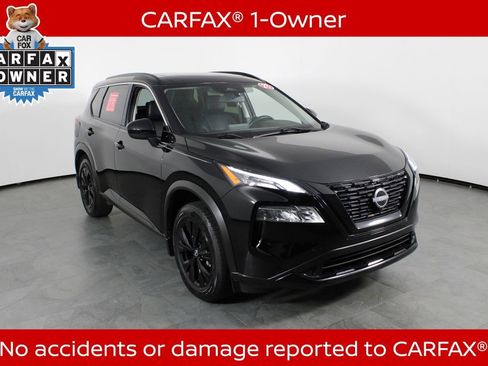 Certified 2023 Nissan Rogue SV w/ SV Premium B Package FWD image 5