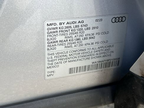Used 2023 Audi SQ5 Premium Plus w/ Premium Plus Package image 37