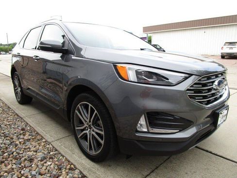 Used 2024 Ford Edge Titanium w/ Equipment Group 301A AWD/4WD image 3