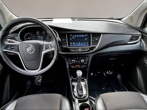 Used 2018 Buick Encore Preferred image 7