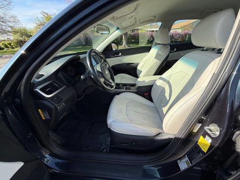 Used 2018 Kia Optima EX FWD image 10