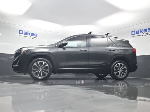 Used 2018 GMC Terrain SLT w/ Preferred Package AWD/4WD image 42