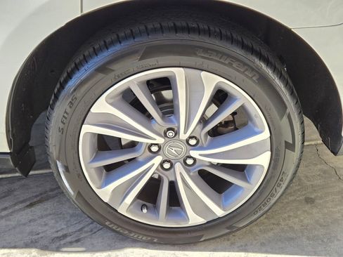 Certified 2018 Acura MDX FWD w/ Technology Package image 10