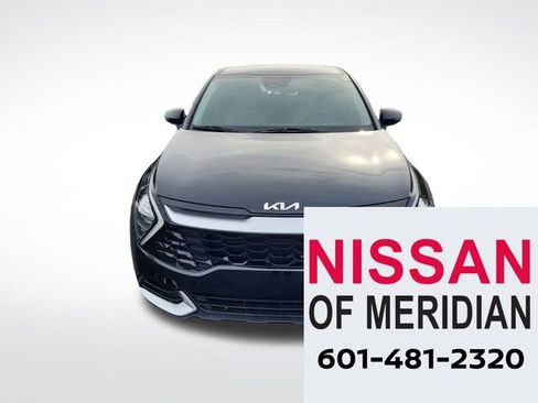 Used 2023 Kia Sportage EX image 8