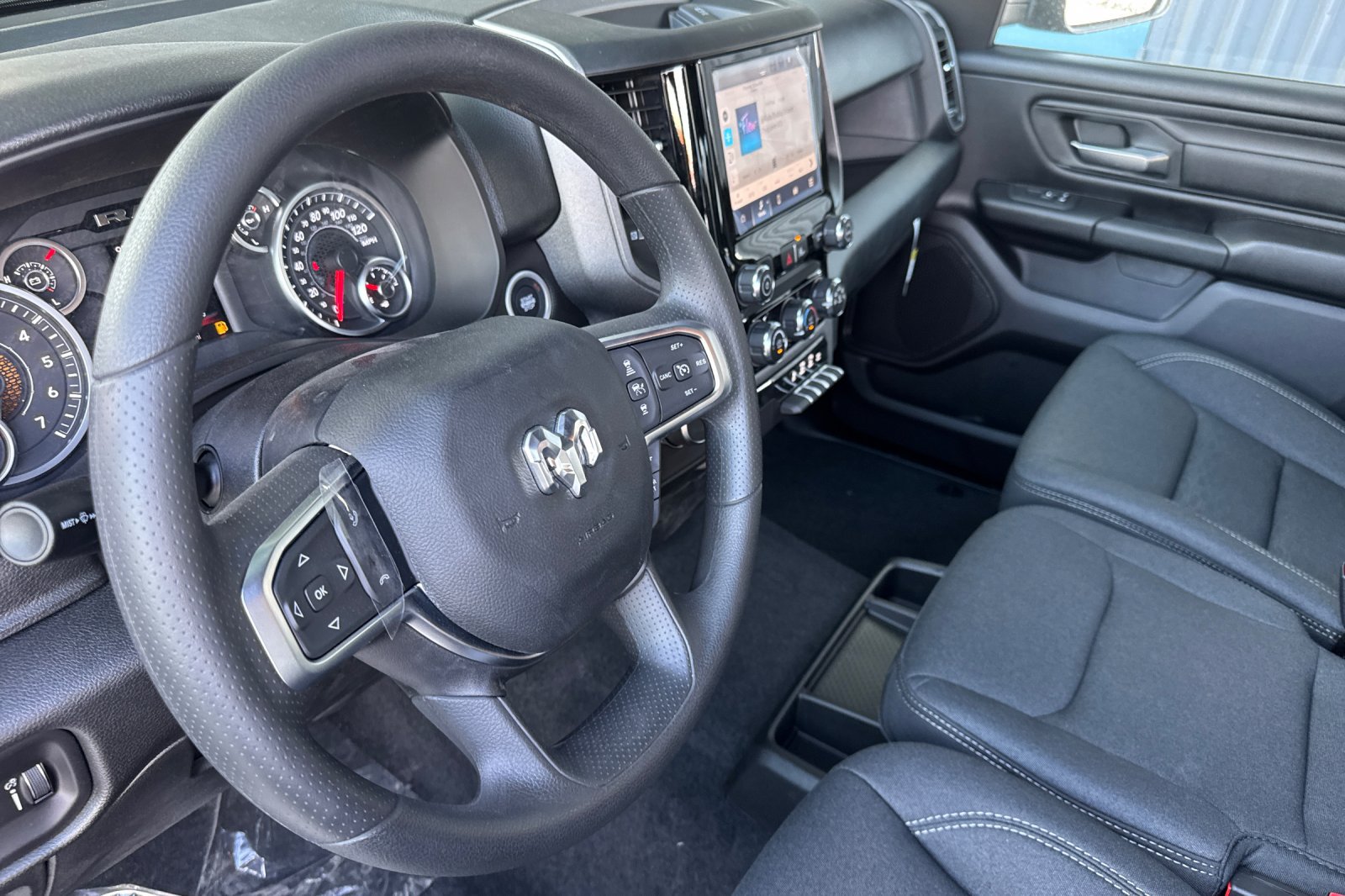 New 2026 RAM 1500 Express RWD image 9