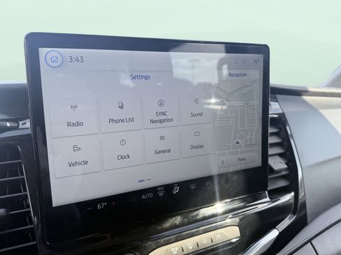 Used 2023 Ford Transit 350 XLT image 41