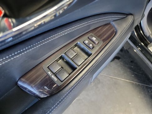 Used 2016 Lexus LS 460 AWD w/ Comfort Package image 14